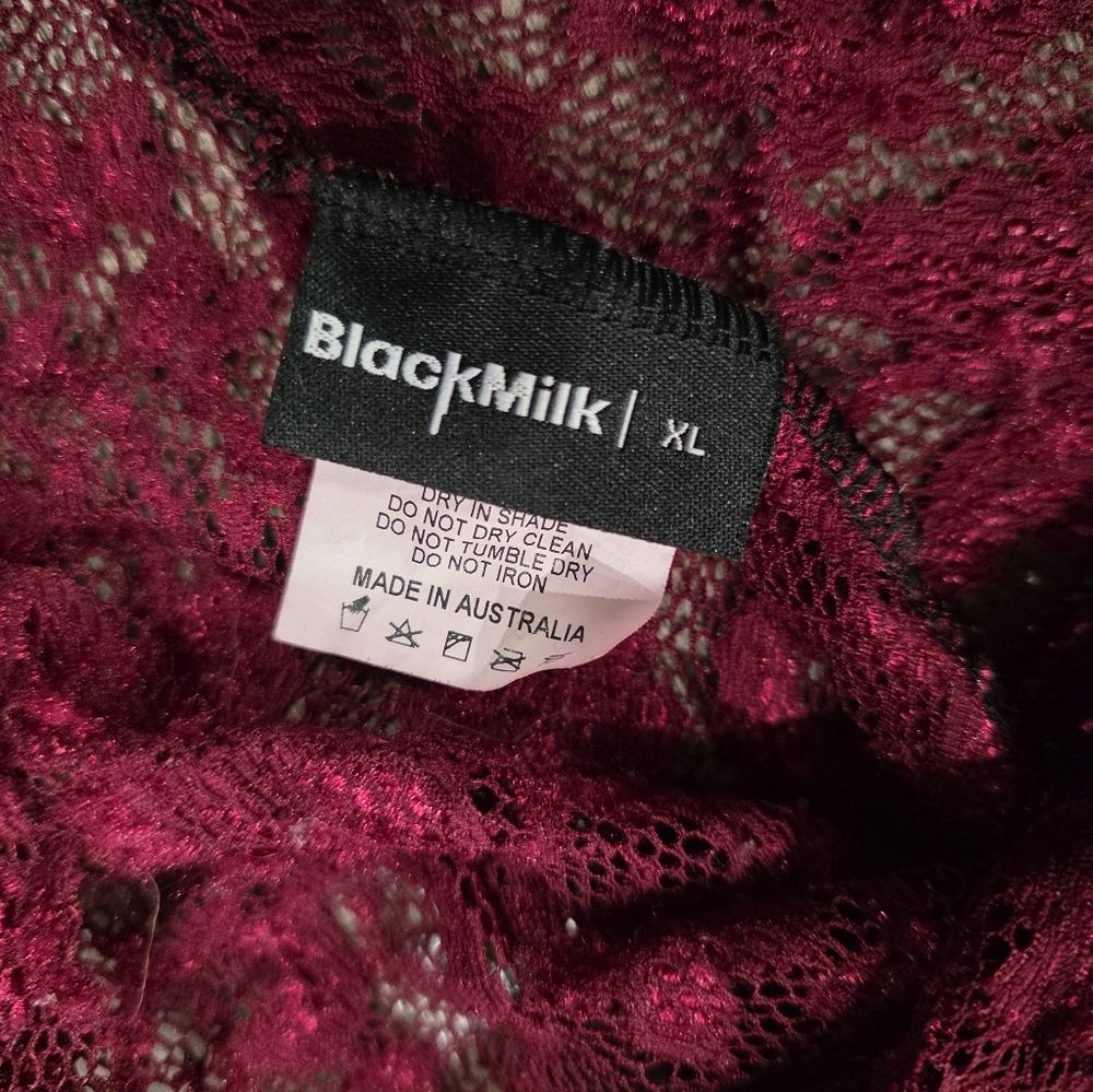 Blackmilk Arabella wine dress lace trumpet sleeves Dollskill limited red - Picture 7 of 10